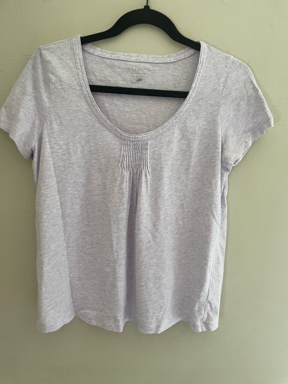Talbots Lavender Scoop Neck Tee Size Medium